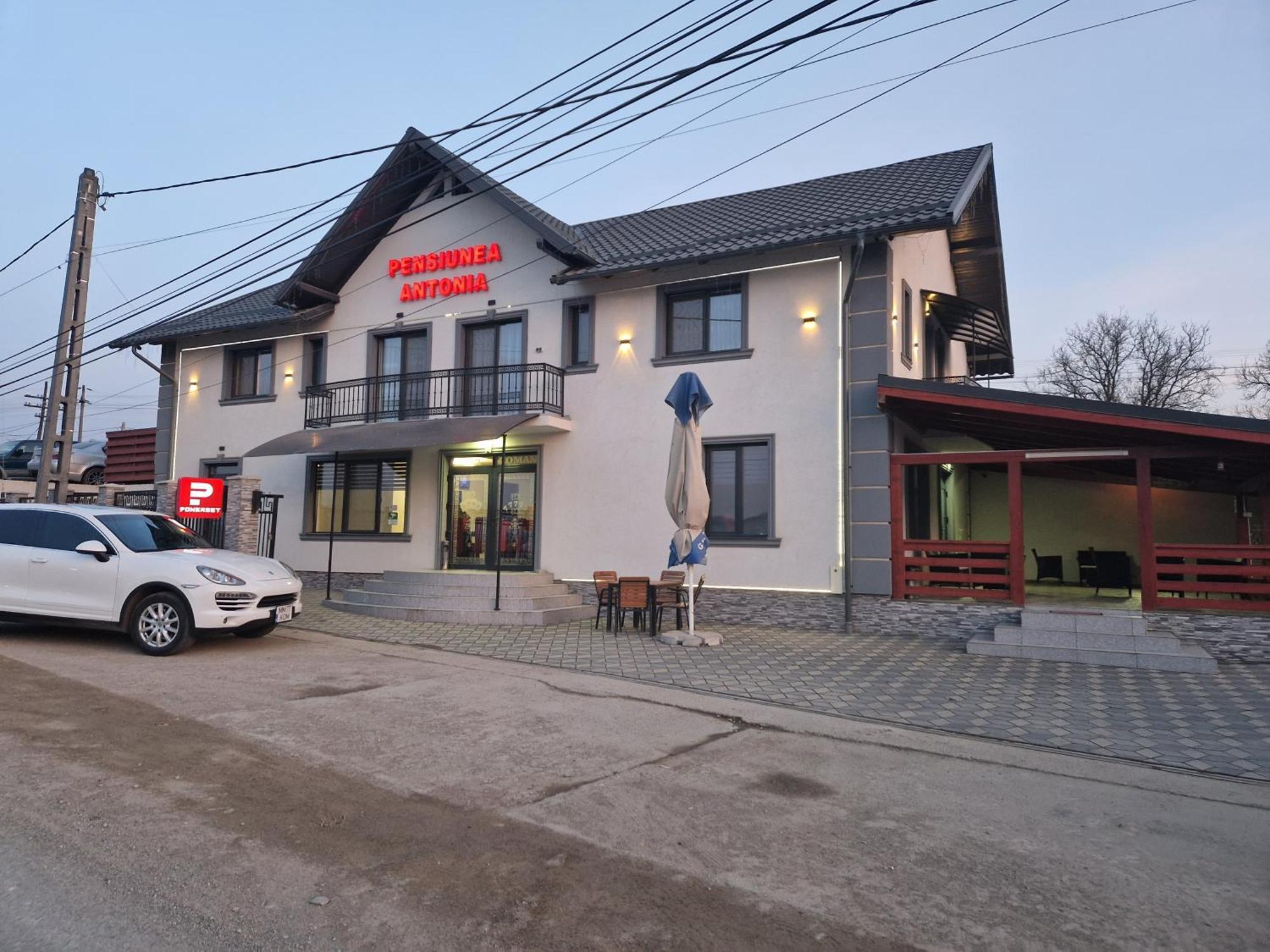 Pensiunea Antonia Sighetu Marmaţiei Exterior foto